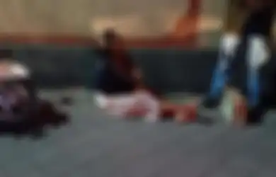 Video Viral Seorang Ibu Menangis Histeris di Bali, Diduga Tak Diakui Anaknya yang Menikah Dengan Bule
