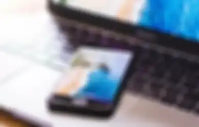 Susah Lepaskan Diri dari Gadget? Ini 4 Tips yang Bisa Anda Lakukan
