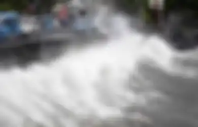 Waspadalah, Pada 15-18 Agustus Gelombang Tinggi Akan Menerpa Indonesia