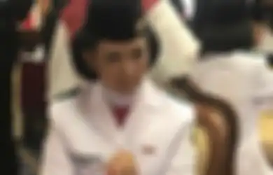  Kisah Tarissa Maharani, Paskibraka Pembawa Baki Bendera Merah Putih di Istana