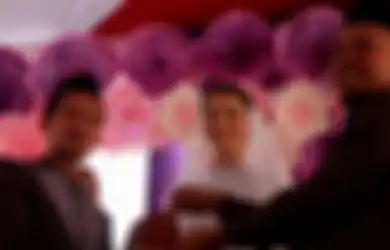 Kisah Bule Cantik Asal Ceko yang Jadi Mualaf dan Menikah dengan Seorang Petani Asal Banjarnegara