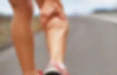 Anda Berusia 30 Tahun Lebih dan Sering Alami Kram Kaki? Ini yang Harus Anda Lakukan