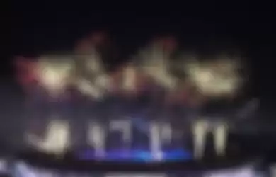 Pesta kembang api menyemarakkan Upacara Penutupan Asian Games ke-18 Tahun 2018 di Stadion Utama Gelora Bung Karno, Senayan, Jakarta, Minggu (2/9). ANTARA FOTO/INASGOC/M Agung Rajasa/wsj/18.