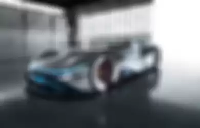 Mercedes-Benz ‘EQ Silver Arrow Concept’