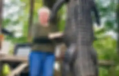 Kesal Kudanya Dimakan Buaya, Nenek Ini Nekat Tangkap Buaya dan Ingin Memakan Dagingnya
