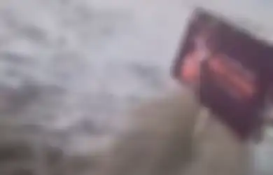Berita Gempa Donggala - Inilah  Video Tsunami di Donggala yang Direkam Warga