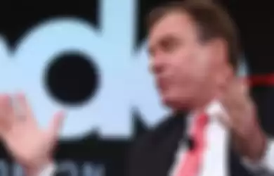 Senator Mark Warner lontarkan kekhawatirannya terhadap kurangnya keamanan data pribadi di media sosial.