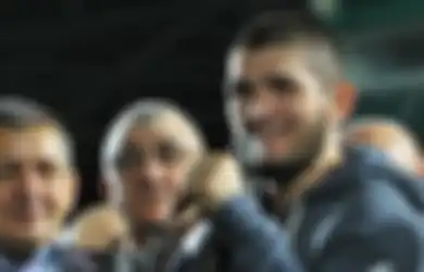 Pantas Khabib Nurmagomedov Jadi Petarung Nomor Satu di Dunia, Ternyata Ayahnya Pernah Jadi Mantan Anggota Militer Rusia, Lihat Saja Kekuatan Militer Rusia yang Mematikan Ini