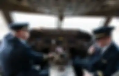 Jika Terjadi Kecelakaan Pesawat, Pilot: Begini Tips Menyelamatkan Diri