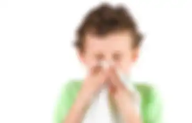 Untuk Para Orangtua, Begini Cara Lakukan Pijatan Untuk Batuk Anak