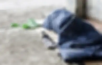 Seorang Tunawisma Meninggal Kedinginan saat Menunggu Anjingnya, Banyak Warga Kota Bersedih, Mengapa?