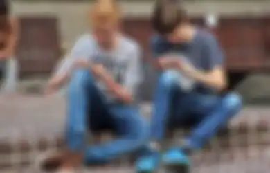 Perusahaan Ini Akan Bayar Rp1,4 Milliar Bagi Siapa pun yang Mampu Hidup Setahun Tanpa Smartphone, Begini Caranya