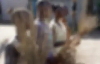 Cerita Tersembunyi Anak-anak Kongo yang Terpaksa Beperang dan Menggunakan 'Ilmu Sihir'