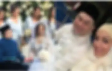 Muslim yang Taat dan Dekat dengan Rakyat, Ini Sultan Muhammad V, Raja Malaysia yang Baru Saja Nikahi Miss Moscow
