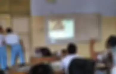 Pelajar SMA Bikin dan Sebar Video Porno untuk Medsos, Temen Sekelas Nonton Bareng!