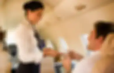 Apakah Teh Atau Kopi di Pesawat Terbang Aman untuk Diminum?