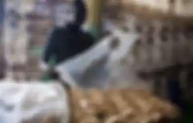 Gara-gara Harga Roti Naik Rp900, Negeri Ini Kini Berada Diambang Kekacauan Besar