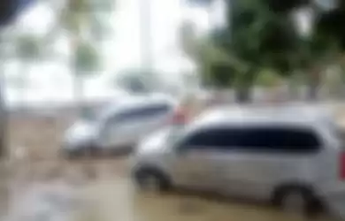 Tsunami Anyer: Wisma Kompas Gramedia di Karang Bolong juga terkena dampak