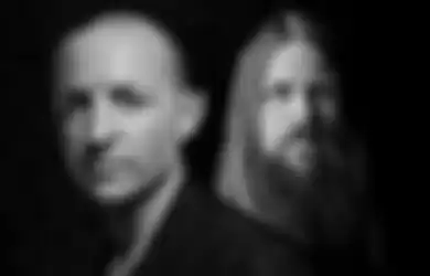 Chester Bennington dan Mark Morton