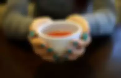 Ilustrasi minum teh