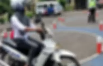 Ajak milenial bikin SIM, jadi salah satu program kampanye Millenial Road Safety Festival