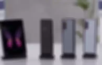 Samsung Galaxy Fold, smartphone lipat pertama dari Samsung akhirnya diperkenalkan secara resmi.