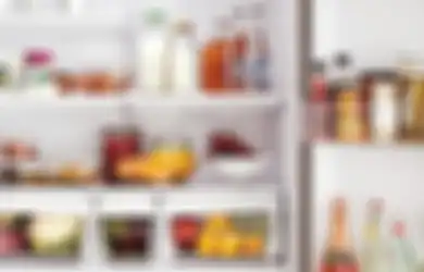 Hadapi Corona: Tetap di Rumah Saja Karena PSBB? Bahan Makanan Ini yang Harus Disimpan di Lemari Es dan Dapur Anda, Salah Satunya Telur yang Lebih Awet Bila Disimpan di Bagian Ini dalam Lemari Es