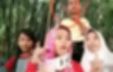 Video viral anak laki-laki tersedak