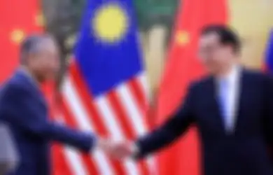 Berkali-kali 'Haramkan' Pinjaman dari China, Mahathir Justru Setuju Proyek Kereta Cepat yang Dibiayai China