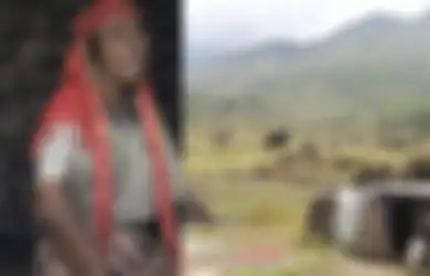 Betapa Nelangsanya Wanita Asal Bali Ini, Akibat Keterbatasan Fisik Ia Hanya Bisa Mandi Saat Hujan Turun