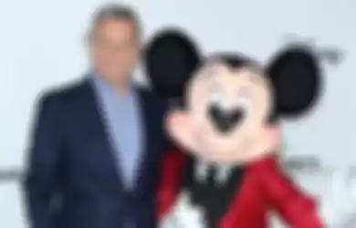 Bob Iger akan tetap memiliki posisi di dua perusahaan besar: Apple dan Disney