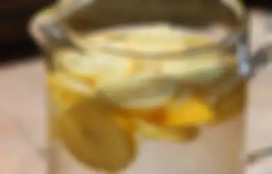 Ini 5 Alasan Mengapa Air Infus Lemon Lebih Baik Daripada Kopi