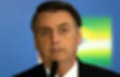 Tanpa Masker Bahkan Meski Batuk di Depan Umum, Melihat Kembali  Wajah Congkak Bolsonaro saat Ikut Demonstrasi Anti-Lockdown, Tapi Kini  Tengah Merana Setelah Positif Covid-19