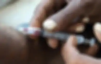 Duh, 90 Orang Terinfeksi HIV Setelah Seorang Dokter Gunakan Jarum Terkontaminasi, 65 Korbannya adalah Anak-anak