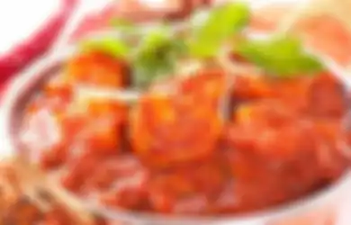 Hati-hati Buat yang Sering Makan Pedas Saat Sahur dan Berbuka Puasa, 5 Hal Buruk Ini Bisa Terjadi pada Tubuh Anda