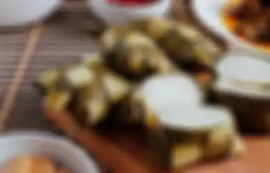 Kerap Temani Opor Ayam, Inilah Asal-Usul Ketupat yang Selalu Hadir Saat Lebaran