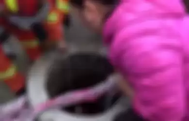 Detik detik penyelamatan gadis 4 tahun yang jatuh ke sumur