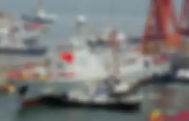 China Meluncurkan Dua Destroyerl Baru di Tengah 'Provokasi' Pasukan AS di Laut China