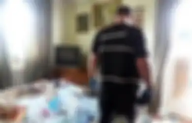 Kisah Gadis 2 Tahun yang Terbaring Hidup di Samping Jenazah Ibunya yang Telah Meninggal 9 Hari