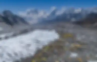 Seperti Ini Rasanya Tinggal di Base Camp Gunung Everest