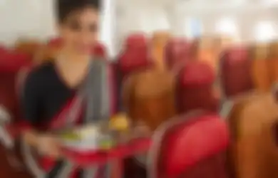 Minta Air Putih untuk Buka Puasa, Penumpang Pesawat Ini Malah Disuruh Duduk dan Mendapat Kejutan