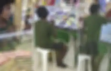 Berpakaian Lusuh Seperti Orang Gila, Pria Ini Lakukan Hal Mengejutkan Ketika Beli Ponsel di Konter