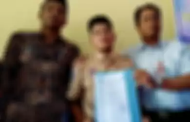 Akhirnya Diluluskan, Aldi Menangis Lalu Peluk Kepala Sekolah