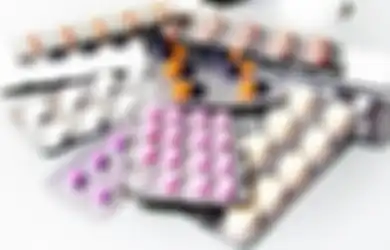 Bukan Soal Tersedak, Ini Bahayanya Menelan Obat Pil Tanpa Air