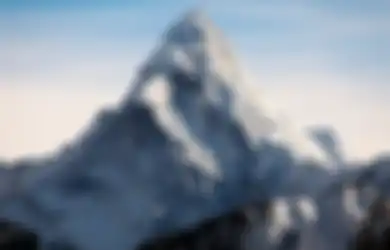 Cerita Mencekam Pendaki di 'Zona Kematian' Gunung Everest: 'Di Bawah Kaki Kita Ada Jiwa Tak Bernyawa'