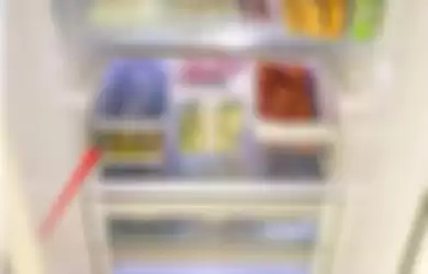 Inilah cara yang benar menyimpan makanan di kulkas.