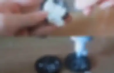 Memberi Pria Tunawisma Oreo Berisi Pasta Gigi, Youtuber Ini Malah Bilang 'Membantunya Membersihkan Gigi Karena Dia Miskin'
