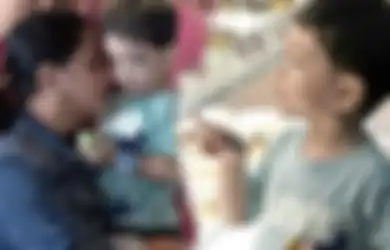 (Video) Tingkah Iriana Jokowi Bawa Tas Besar saat Momong Cucu Ini Menuai Perhatian dan Pujian