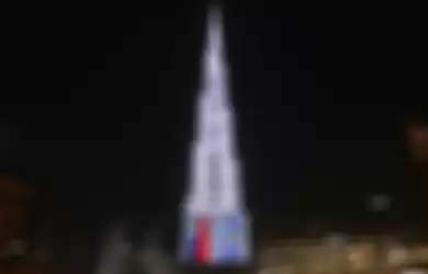 Iklan spektakuler Huawei di Burj Khalifa 