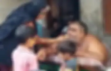 Tubuhnya Terlalu Besar, Pria Gemuk Ini Harus Harus Dikirim ke Rumah Sakit Menggunakan Pesawat Militer
